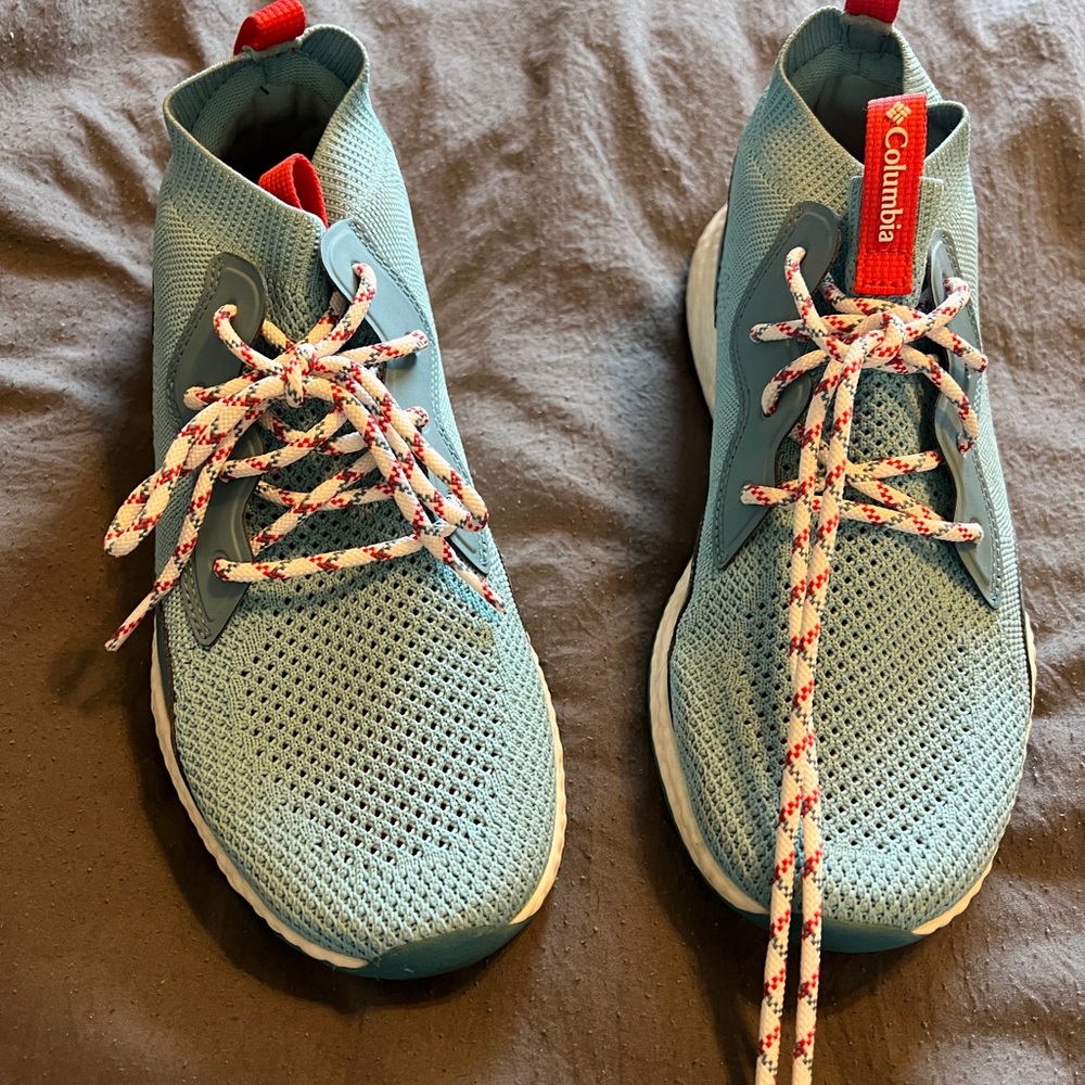 Columbia Breathable Sneaker size 10
